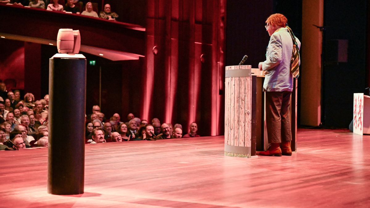 Ger Frenken al 55 jaar buuttereedner: 'Zin om te knallen'