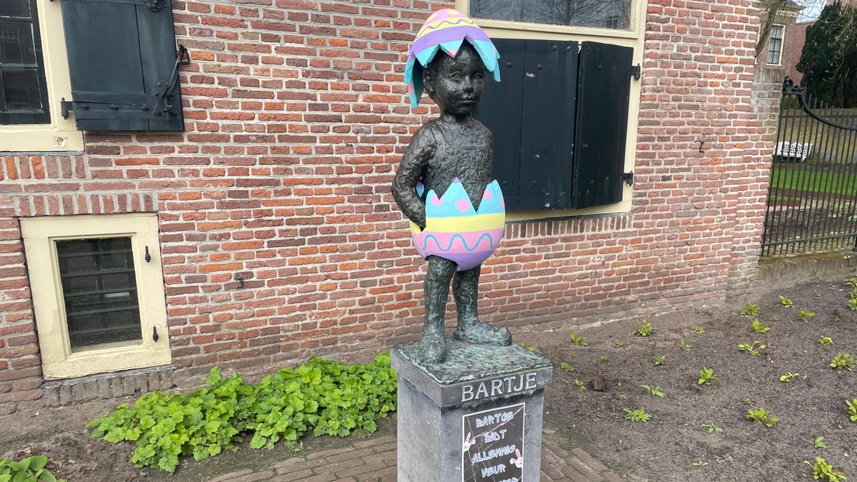 Bartje bidt tijdens Pasen 'allennig veur (paos)eier' - RTV Drenthe