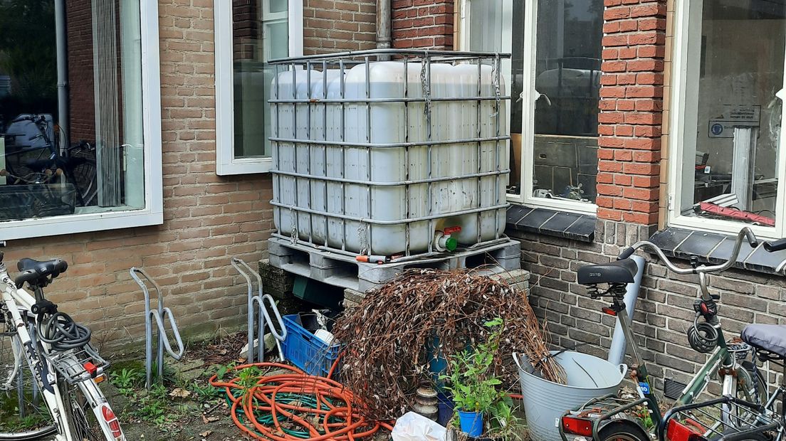 Een watertank bij De War aan de Heiligenbergerweg.