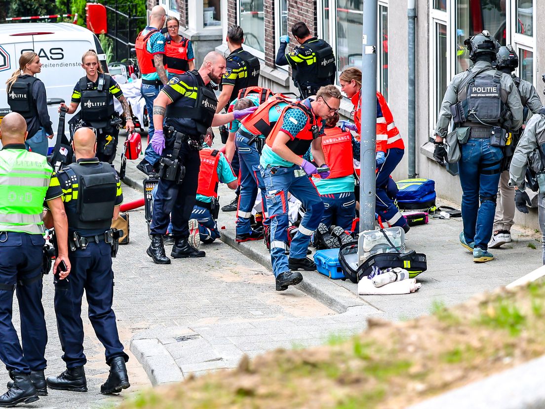 Het meisje van 14 werd zwaargewond naar het ziekenhuis gebracht, waar ze uiteindelijk overleed.