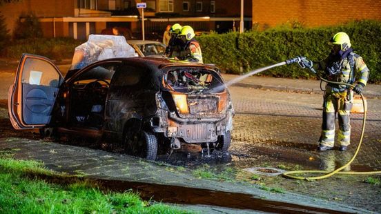 112-nieuws: geen slachtoffers bij grote brand • auto brandt uit in Wijchen
