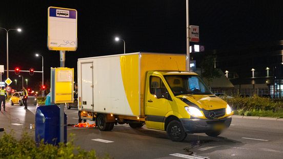 voetganger zwaargewond bij aanrijding Zwolle. voetganger zwaargewond bij aanrijding Zwolle.