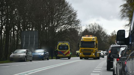 Vertraging op N36 bij Westerhaar door ongeluk. Vertraging op N36 bij Westerhaar door ongeluk.