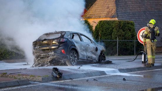 112-liveblog: auto in brand na dollemansrit • twee gewonden door ongeval.