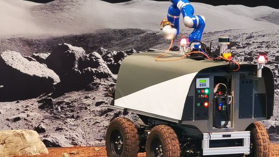 Stratford on Avon heilige werkzaamheid Robot in Katwijk vanuit de ruimte bestuurd: 'Voor het eerst dat dit  gebeurt' - Omroep West