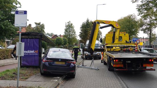 Voetganger aangereden door vrachtwagen in Zwolle: man zwaargewond naar ziekenhuis.