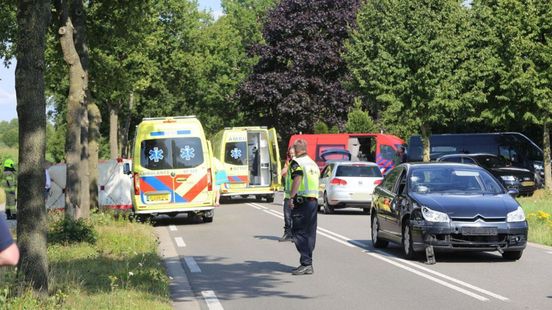 Kind overleden na botsing met auto. Kind overleden na botsing met auto.