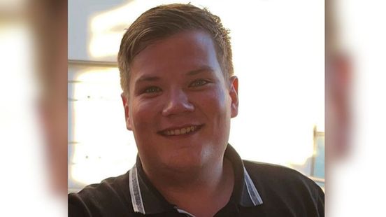 Bankje voor verongelukte Niels (20): 'Hij wordt nooit vergeten'