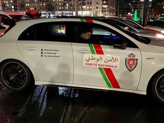 Hier kwam de mysterieuze Marokkaanse politiewagen na voetbalwedstrijd vandaan