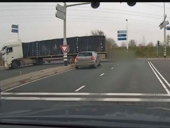 VIDEO | Oost op het Asfalt: fout gereden truckers hebben maling aan overige verkeer