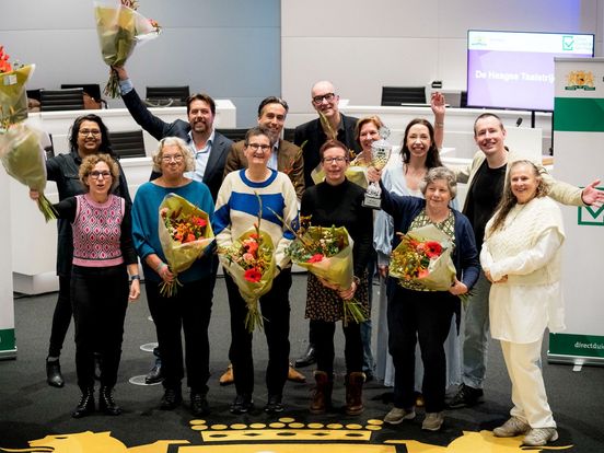 Bewonersteam wint Haagse Taalstrijd van ambtenaren en raadsleden