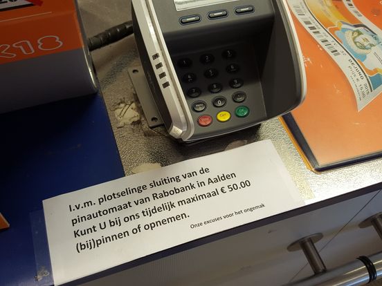 tanker premie Koken Sluiting geldautomaat Aalden zorgt niet voor extra pinnende klanten in  supermarkt - RTV Drenthe