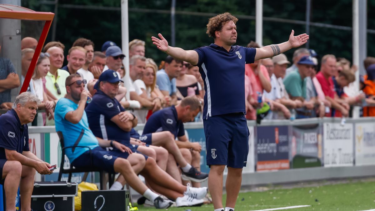 Uitslagen amateurvoetbal: Hellendoorn ruim langs Enter in topper, eerste zege Losser