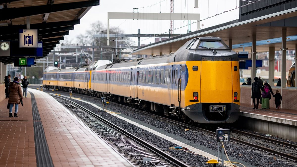 Celstraf voor poging verkrachting in trein van Stad naar Assen