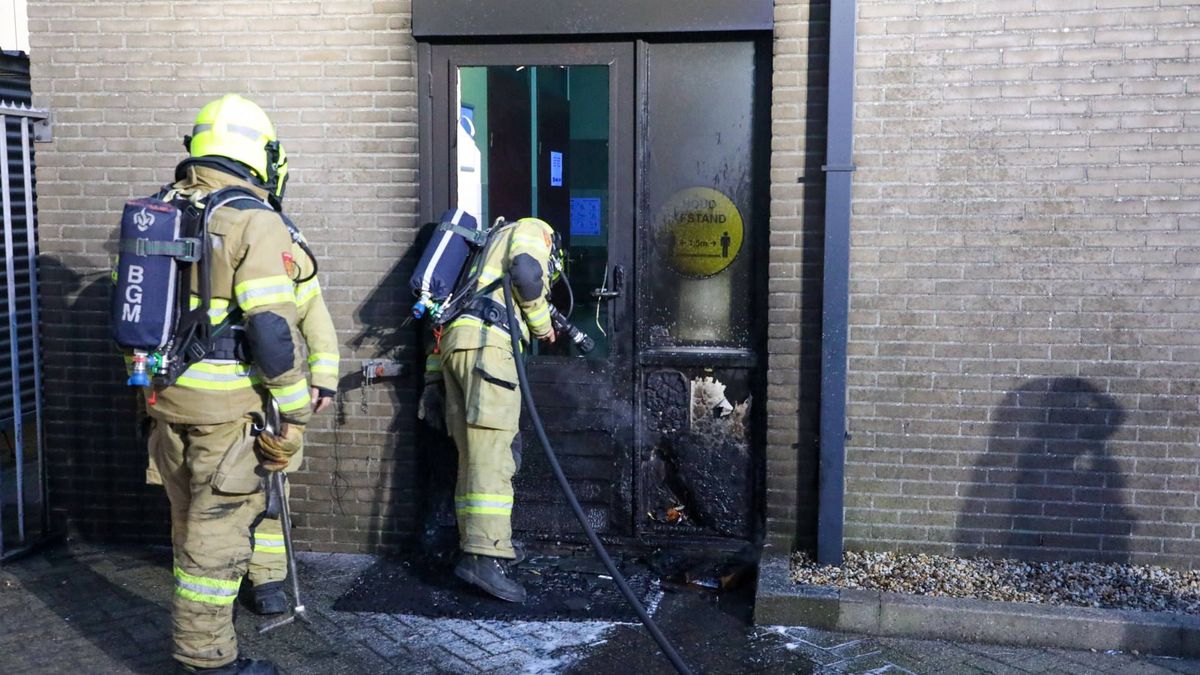 Val op manege • brand in Barneveld