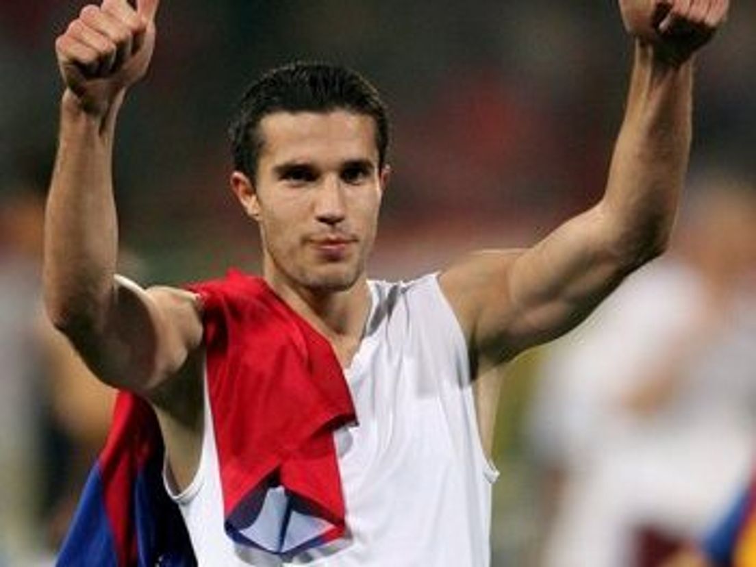 robin van persie.cropresize.tmp.jpg