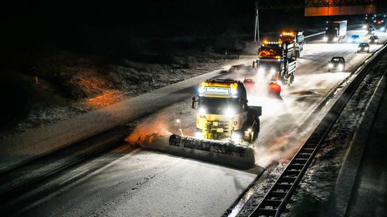 Sneeuw zorgt voor gladde wegen in Gelderland