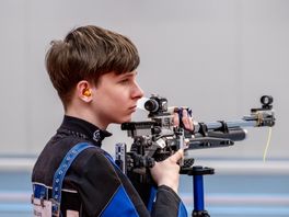 Nederlands kampioen schieten Joris (15) uit Assen mikt op de Olympische Spelen