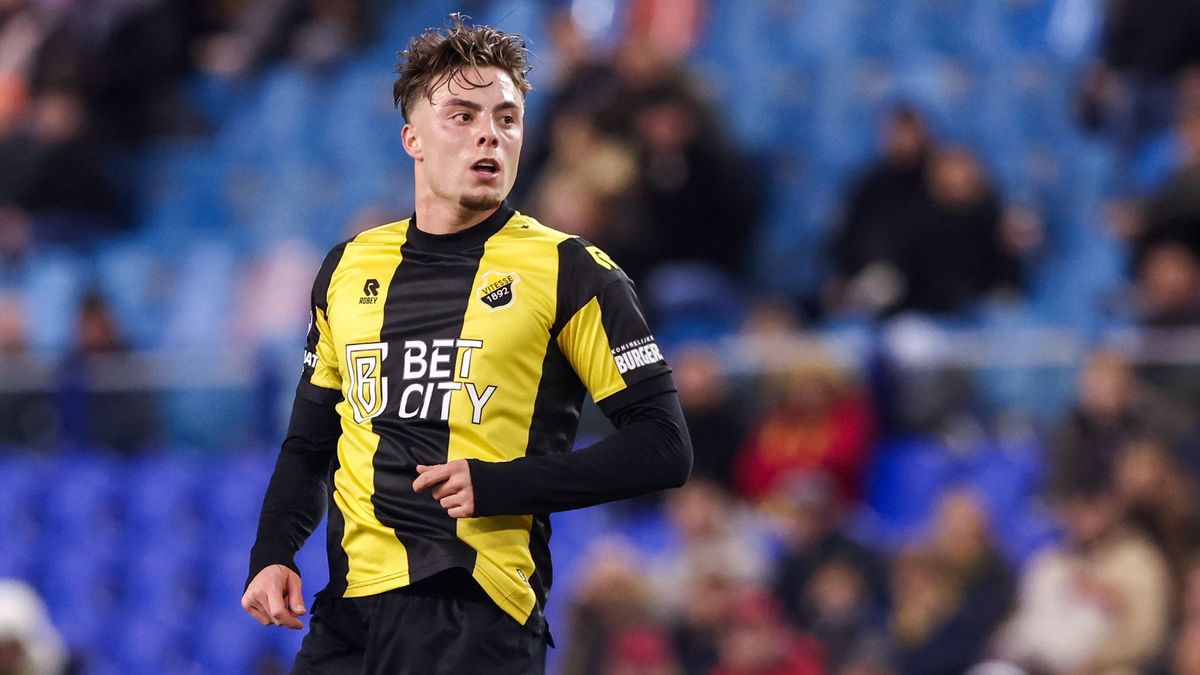 LIVE | De Graafschap moet toch buigen, Vitesse bijna hekkensluiter af