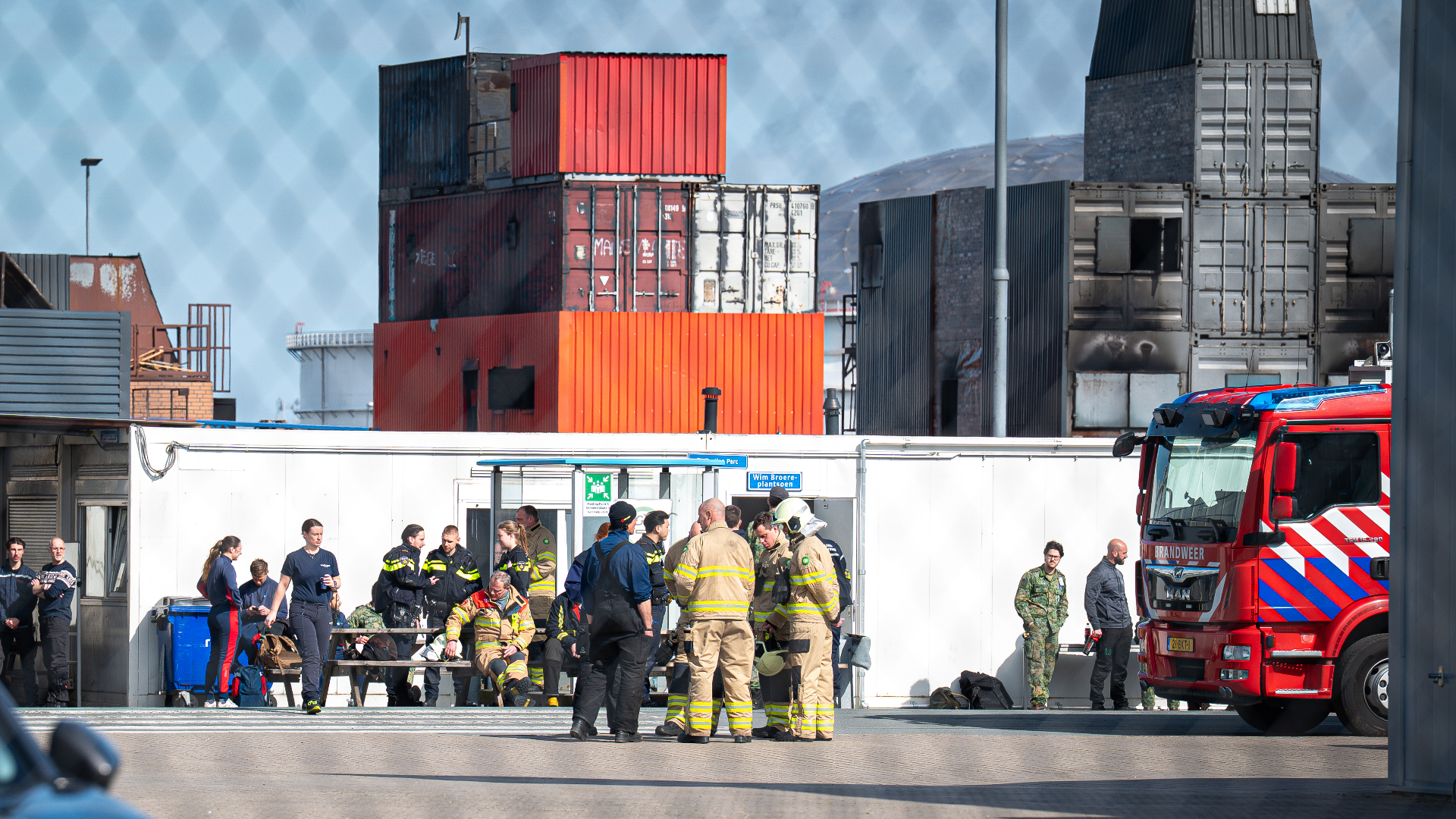 De Marechaussee kan nog niet zeggen wát er precies mis is gegaan.