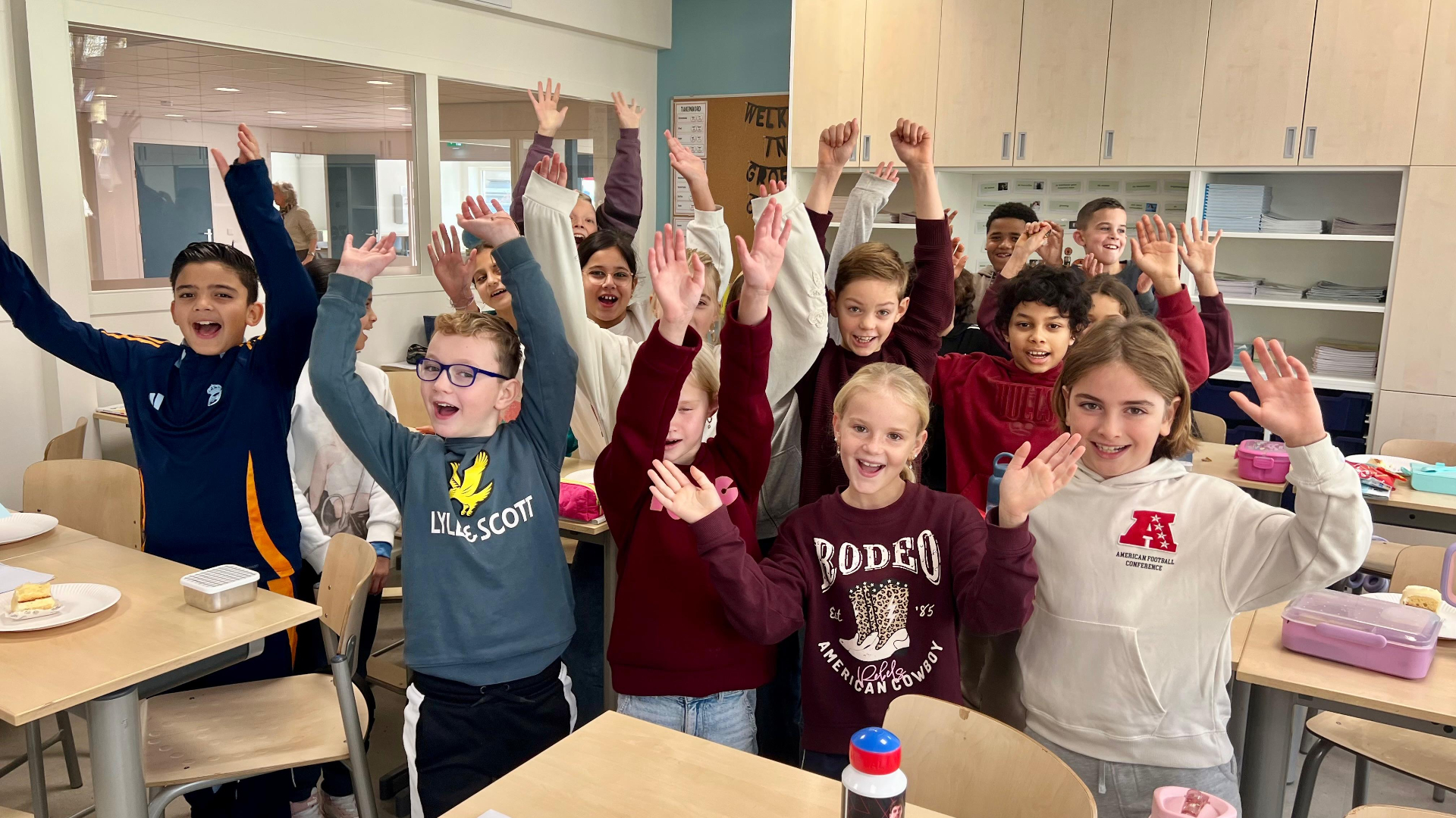 Vleermuis weg, leerlingen terug naar school