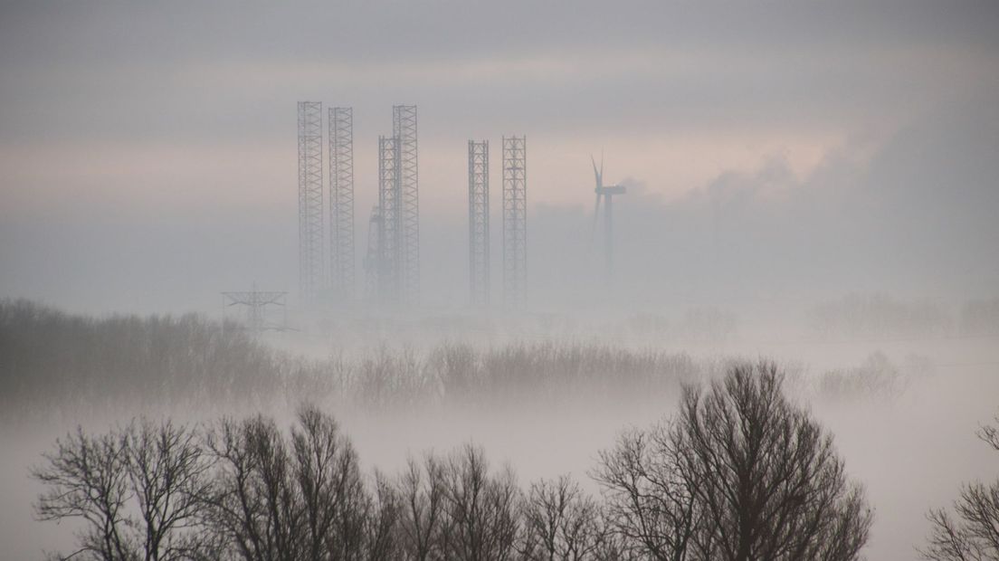 Mist boven Oost-Souburg