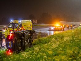 112-nieuws: Auto over de kop | Montfoortse dealer krijgt last onder dwangsom