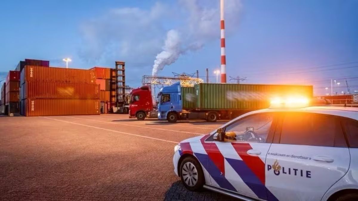 Is Rotterdammer 'een naïeve oude man' of spil in jarenlange drugssmokkel via Vlissingse haven?