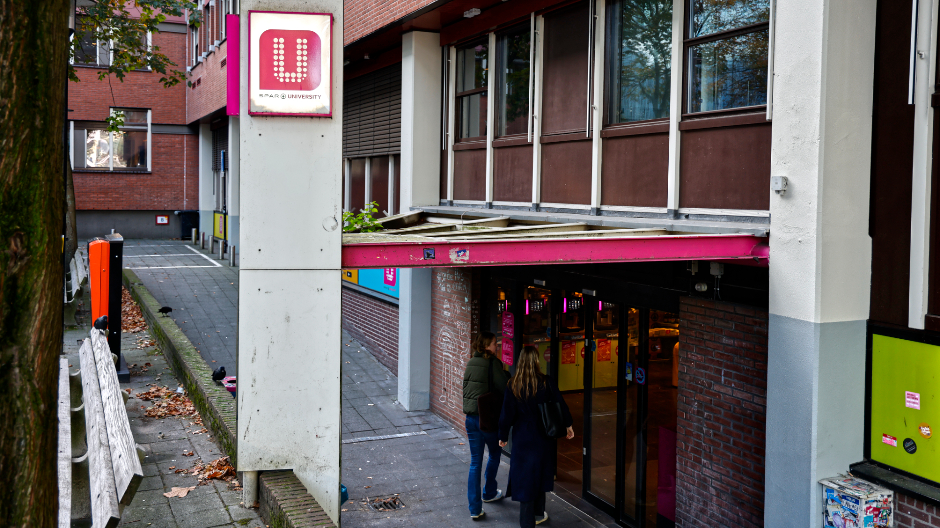 Nog steeds geen snel zicht op supermarkt voor De Uithof