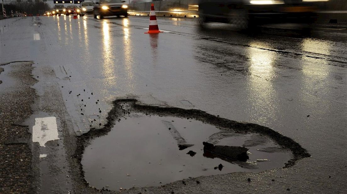 Rijkswaterstaat druk met vorstschade