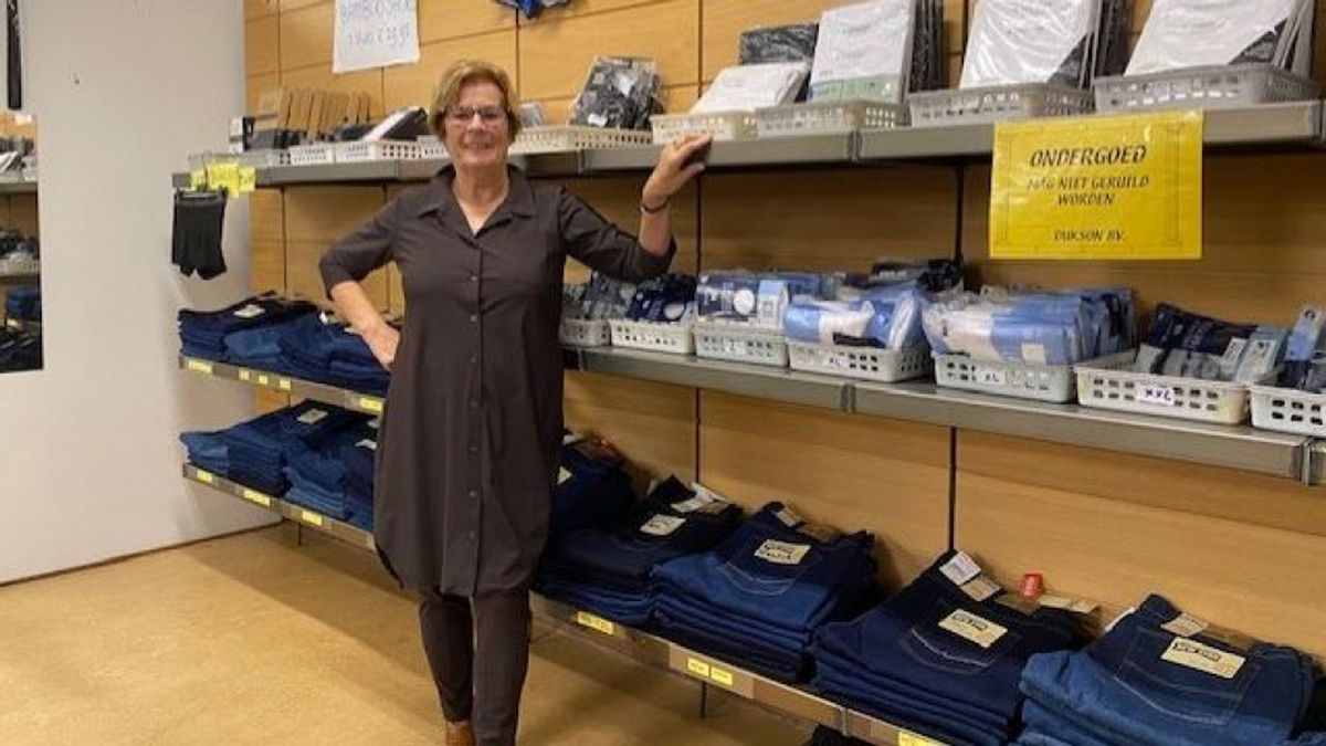 Annie (74) kon allang met pensioen maar werkt nog steeds in een kledingzaak Omroep Gelderland