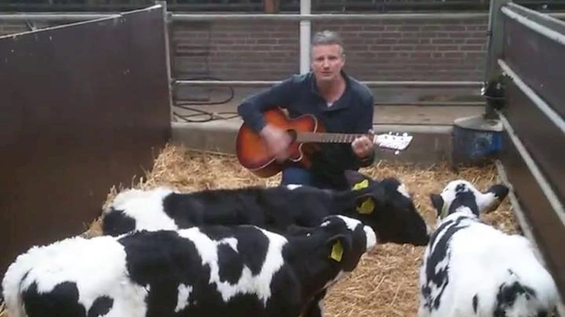 Altena zingt zijn Boerenlied