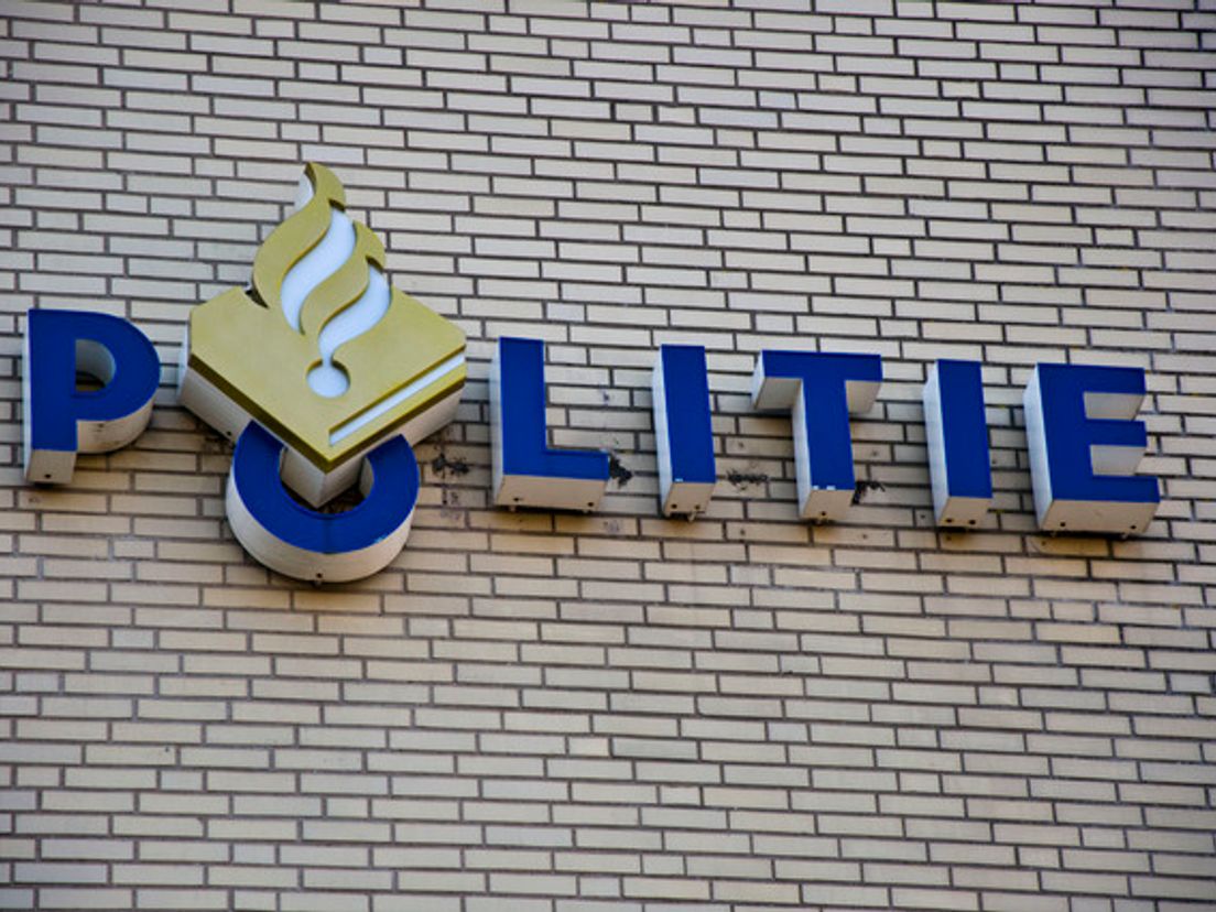 201009feb_RTV_Politie_0041.cropresize.tmp.JPG