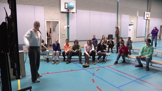 Jongeren krijgen voorlichting over vuurwerk