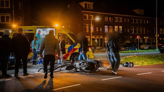Fietser en scooterrijder gewond na aanrijding