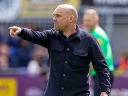 Trainer Johnny Jansen dolblij met handhaving PEC Zwolle: "Dit is echt een goede prestatie"