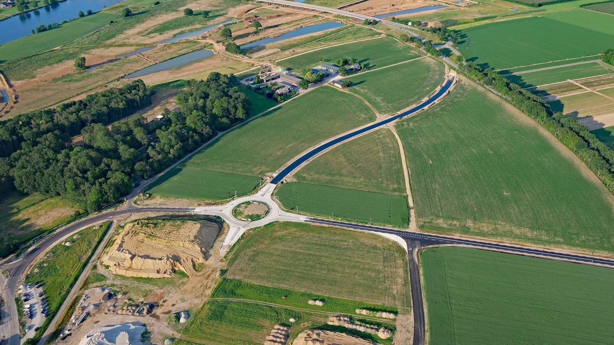 N270 weekend dicht: deel rondweg Wanssum aangesloten