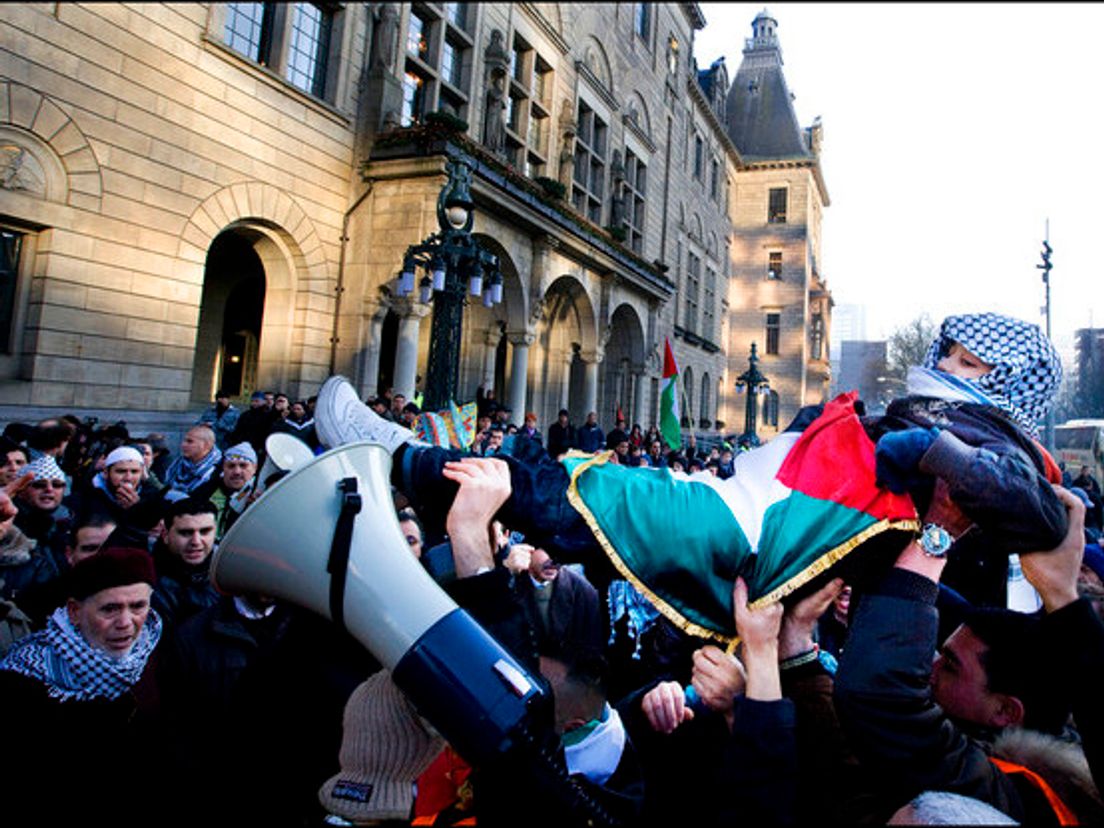 demogaza.cropresize.tmp.jpg
