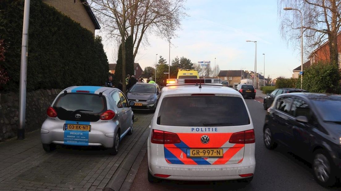 Vrouw op fiets gevallen