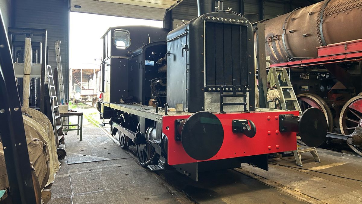 Noordwolde krijgt na vijf jaar ploeteren zijn oude locomotief uit de oorlog terug