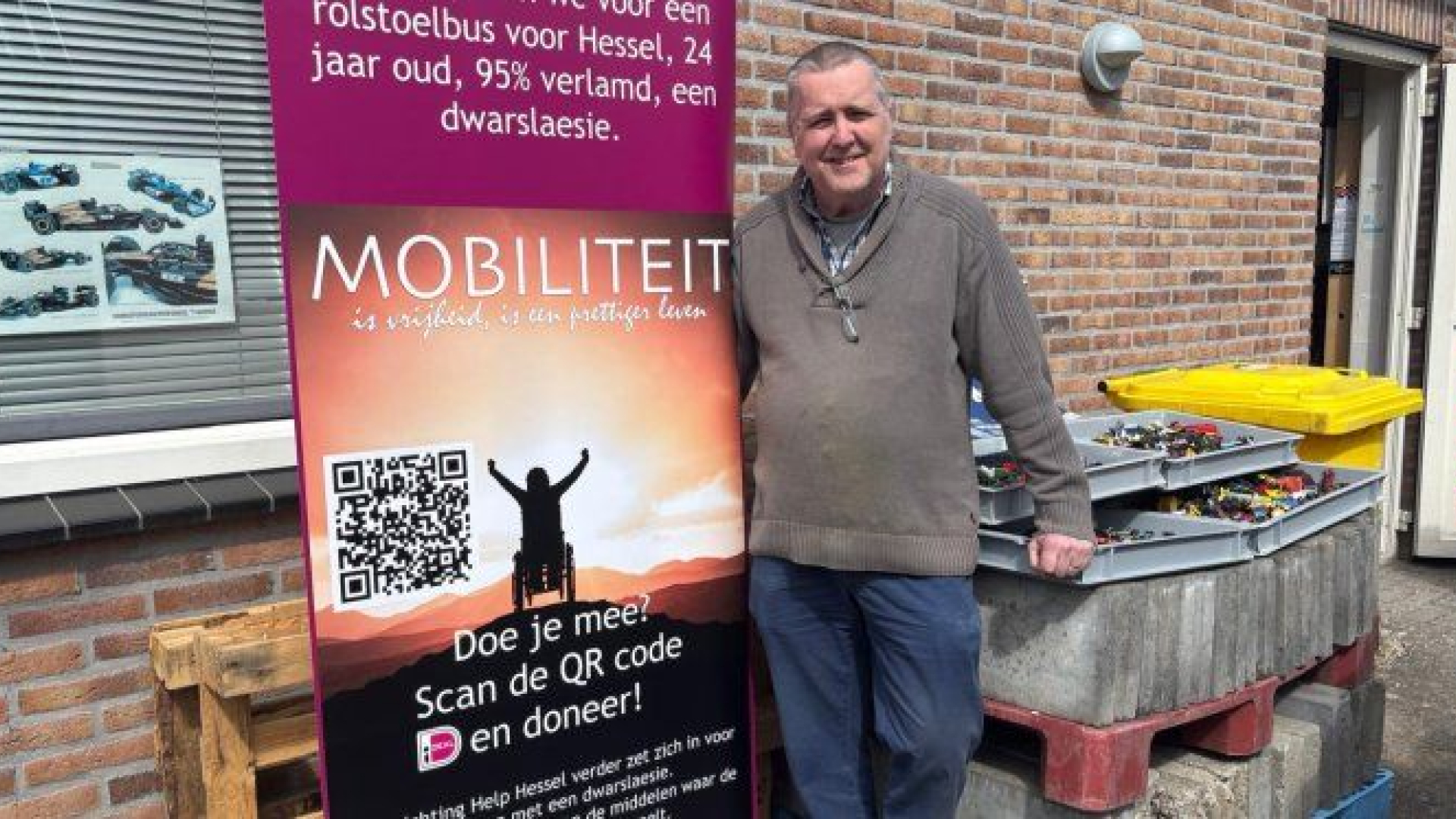 Vader René en zoon Hessel strijden voor rolstoelbus voor de hele regio