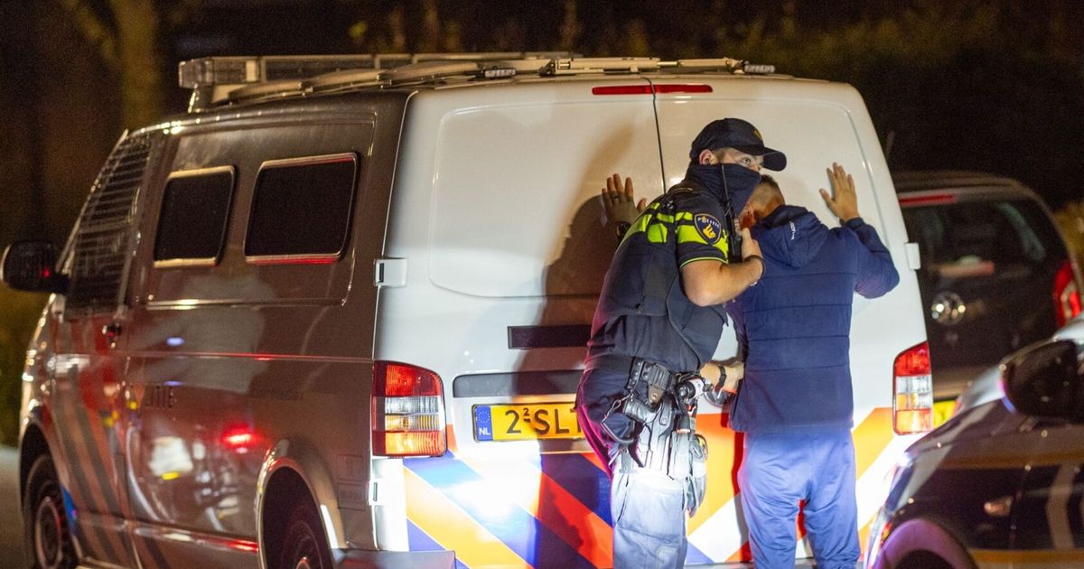 Again riot in Noorderhoek in Sneek: young people arrested with drugs and fireworks​​​​