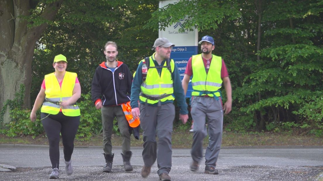 Wandelaars halen nacht door in natuur bij Nijverdal