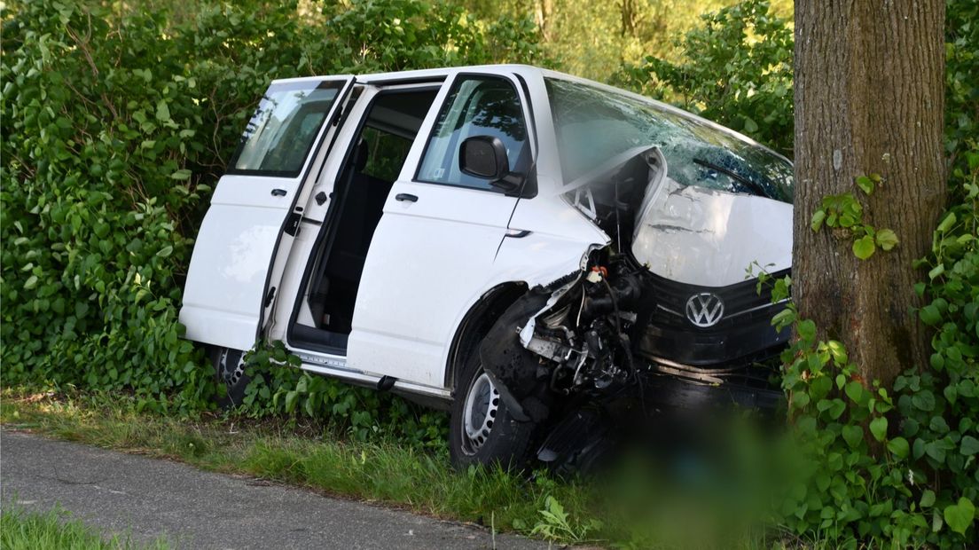 Ernstig verkeersongeluk Isabellaweg IJzendijke