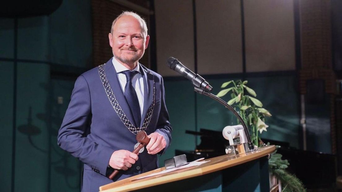Burgemeester Welman van Oldenzaal heeft spijt van carnavalsactie