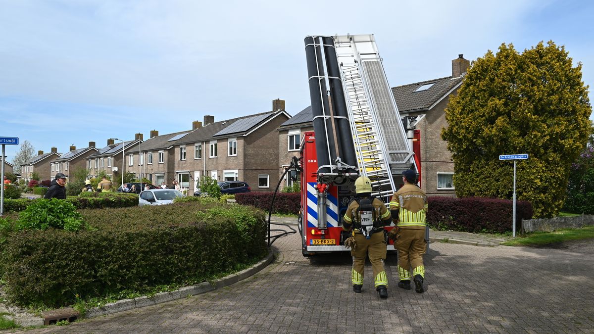 Brand in garage naast een woning in Ingelum