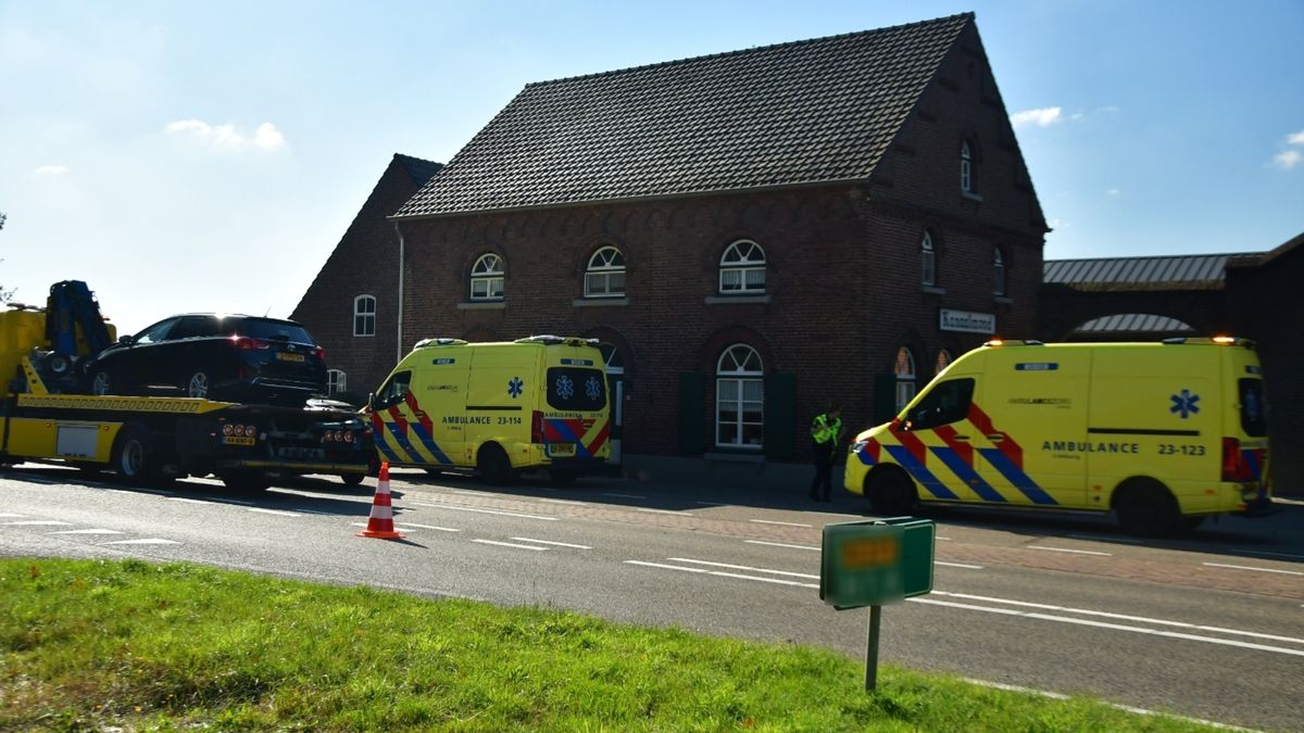 Vrouw gewond bij kettingbotsing in Wellerlooi