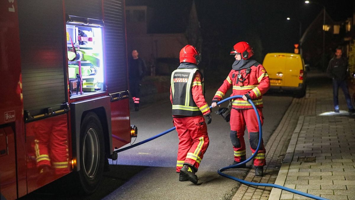 112-nieuws: Woningbrand in Winschoten • Jongeren op fatbikes overvallen Stadjer op Hoornsedijk