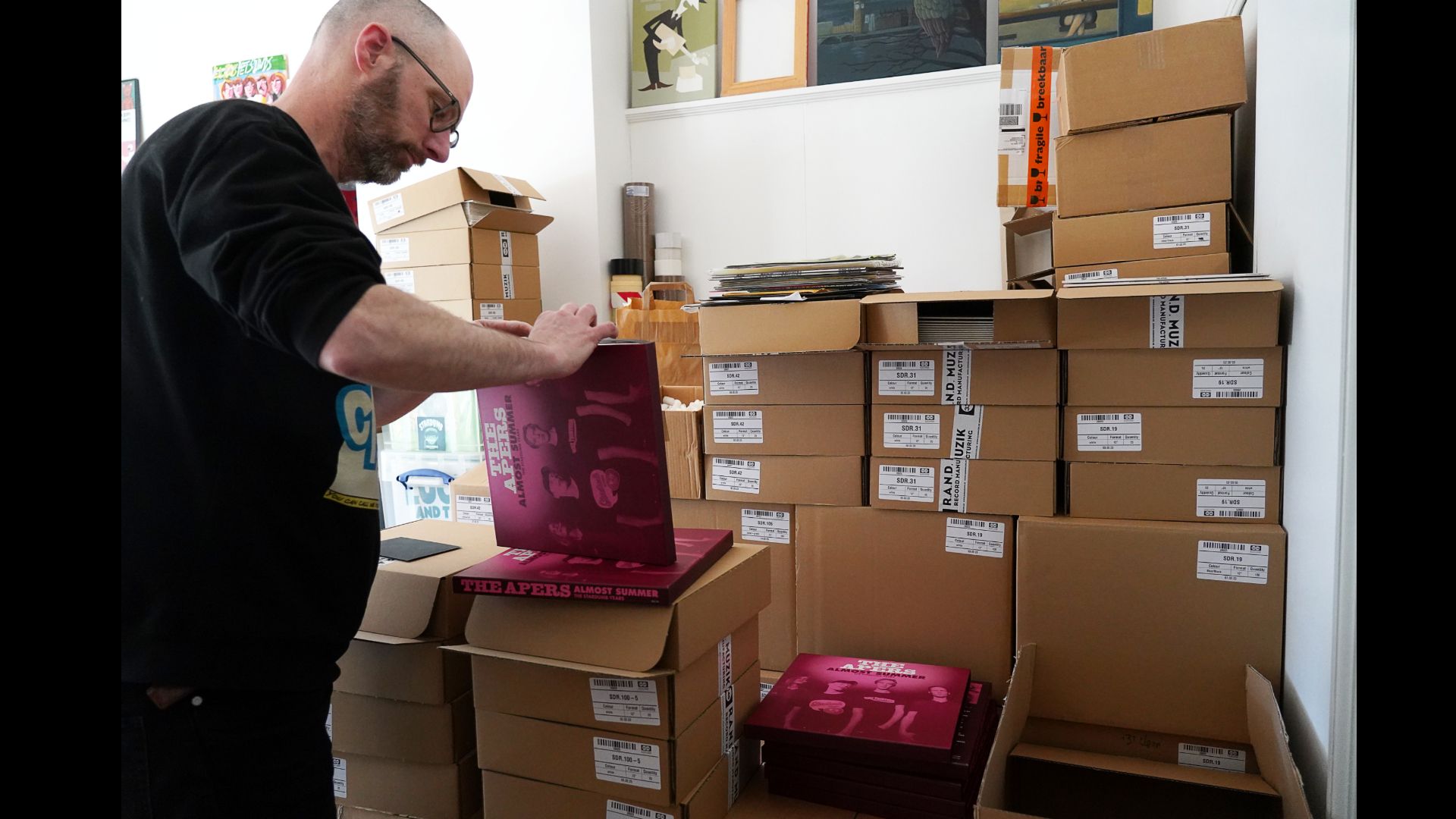 Dozen, dozen en dozen met de jubileumuitgave van Stardumb Records.