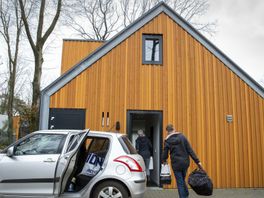 Gedupeerden mogelijk voor duizenden euro's het schip in na faillissement chaletbouwer